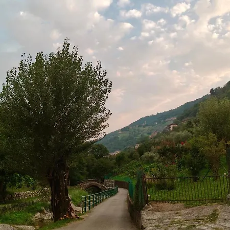 La Mulattiera - Hills Retreat * Adrara San Rocco